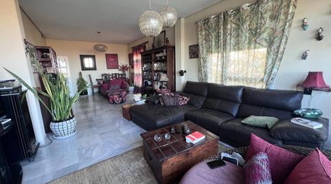 Foto 2 de Casa o xalet en venda a Calle Colina, Torrequinto, Sevilla