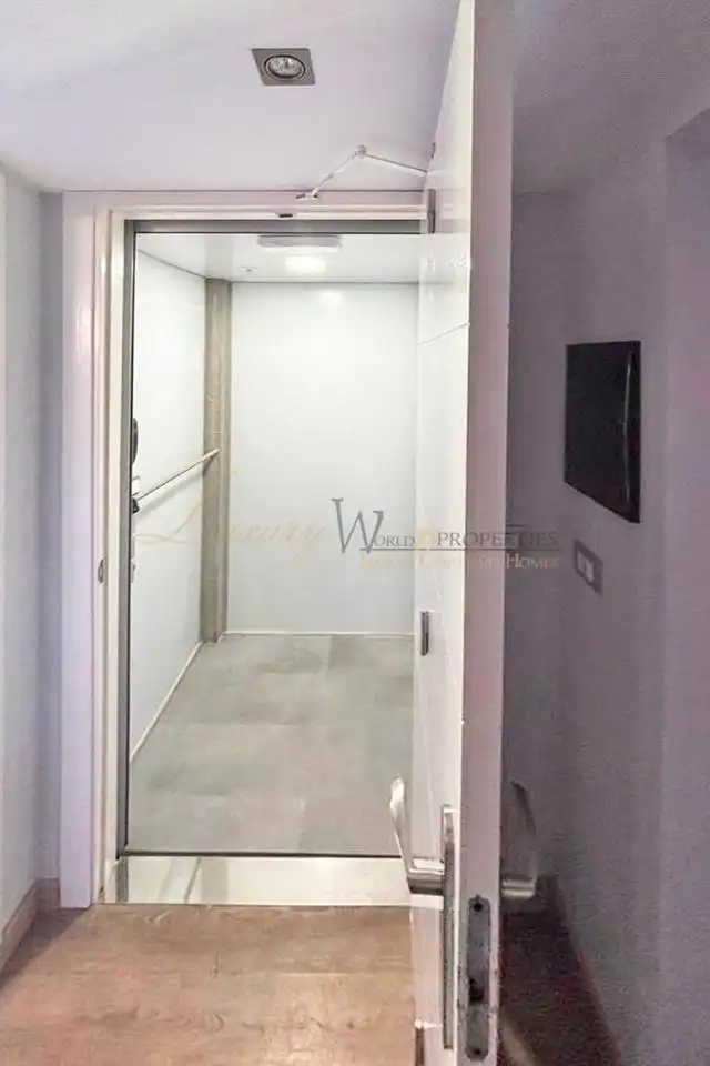 Houses for sale in Las Rosas