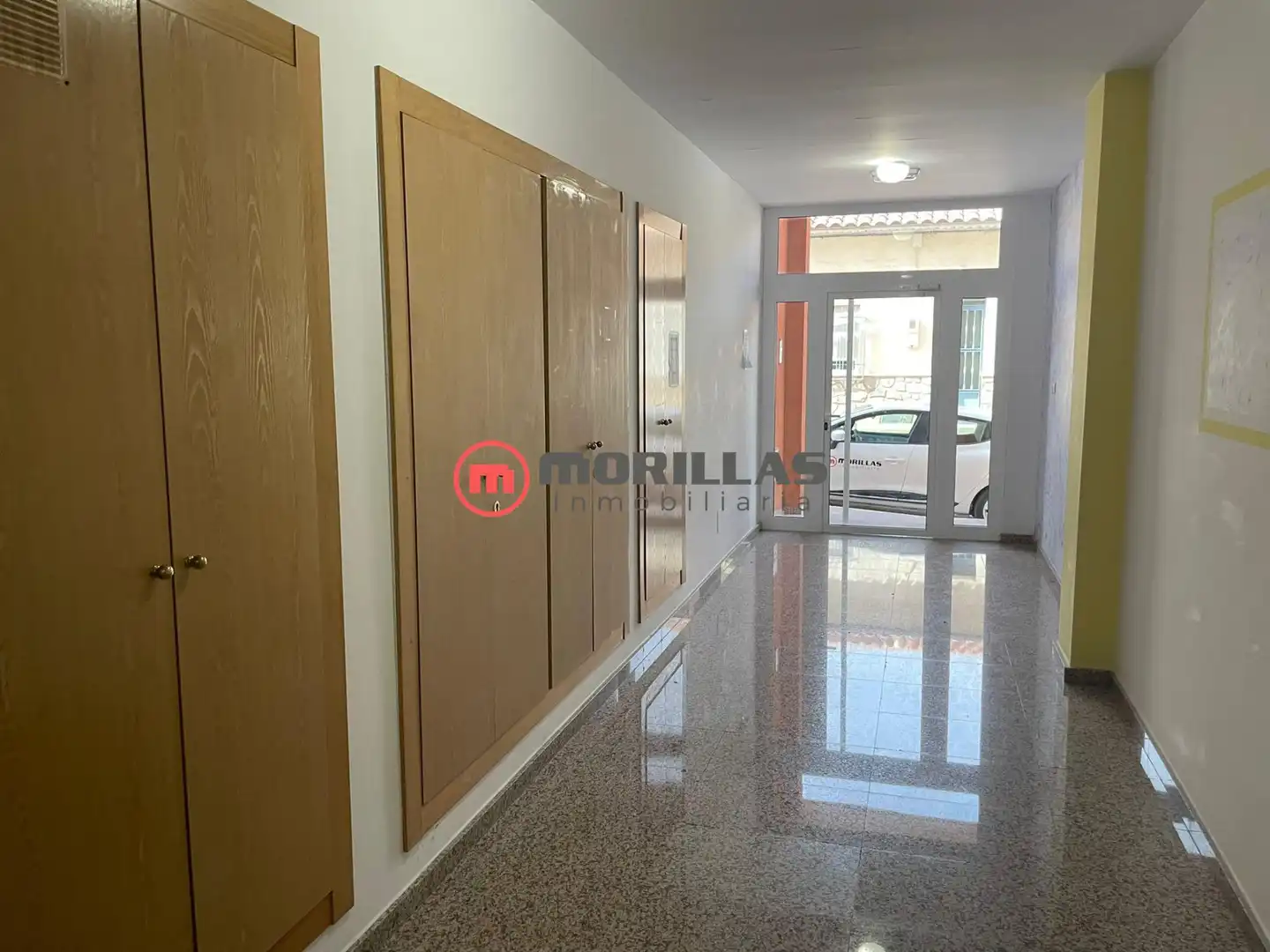 Piso con terraza en venta en Calle POETA MIGUEL HERNANDEZ 3, imagen 2