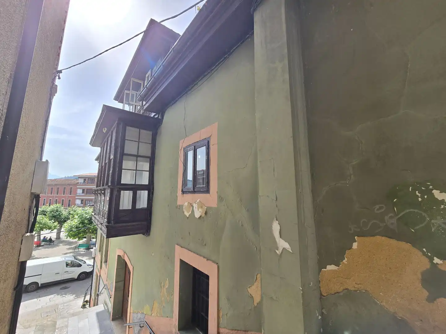 Außenansicht von Gebäude zum Verkauf in Llanes