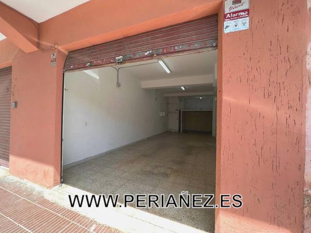Local comercial en Alquiler en Virgen de montserrat en Estruch - Eixample