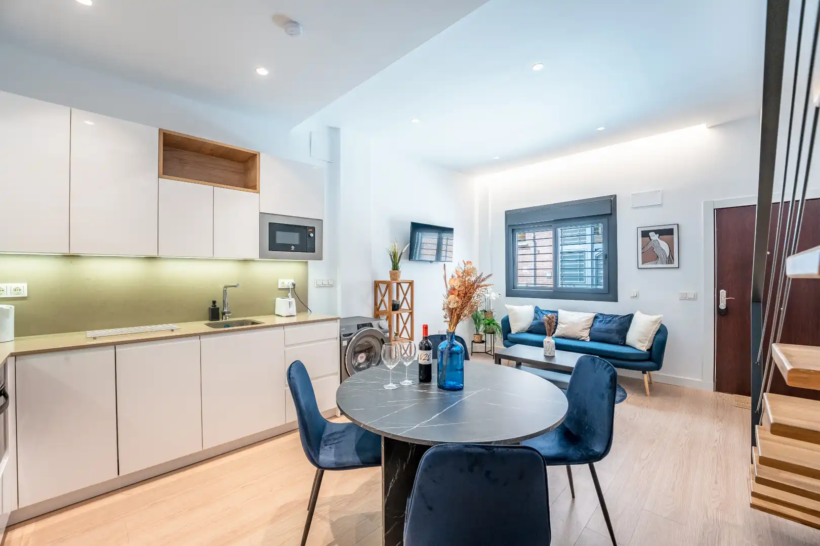 Living room of Detached homes for sale in Málaga  with Air Conditioner, Heating and Terrace
