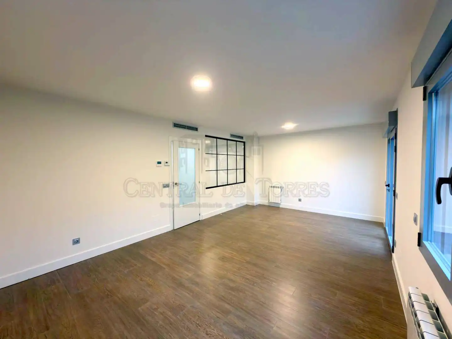 Detached homes for rent in Calle Francisco de Vitoria, Valenoso