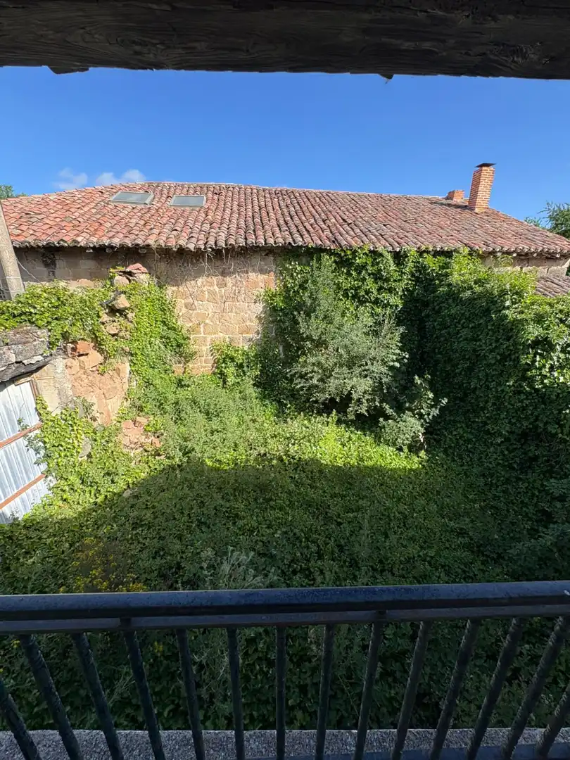 Houses for sale in Aguilar de Campoo  with Heating, Storage room and Furnished