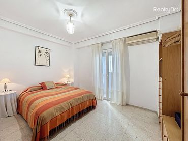 Piso con balcón en venta en Los Remedios