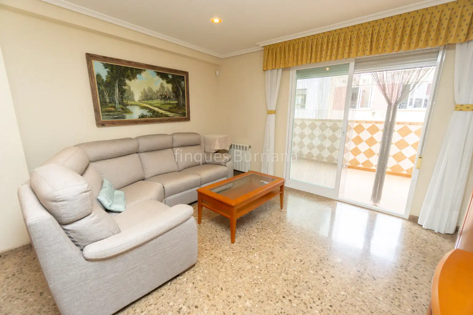 Piso con ascensor en venta en Oeste, imagen 3
