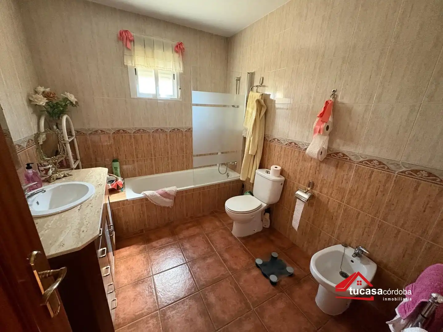 Baño de Finca rústica en venta en Córdoba con Aire acondicionado, Terraza y Trastero
