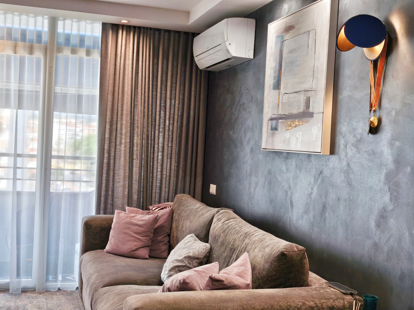 Pis en venda a Amèrica, Fenals