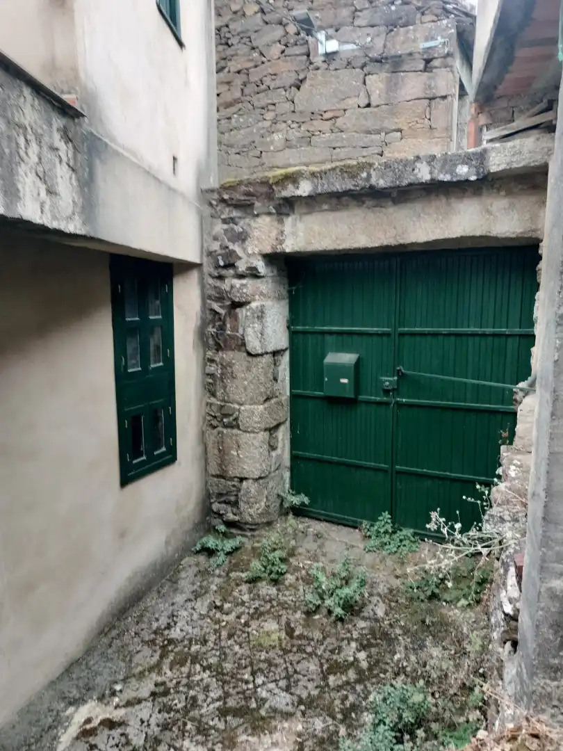 Exterior view of Houses for sale in Ribadavia  with Furnished