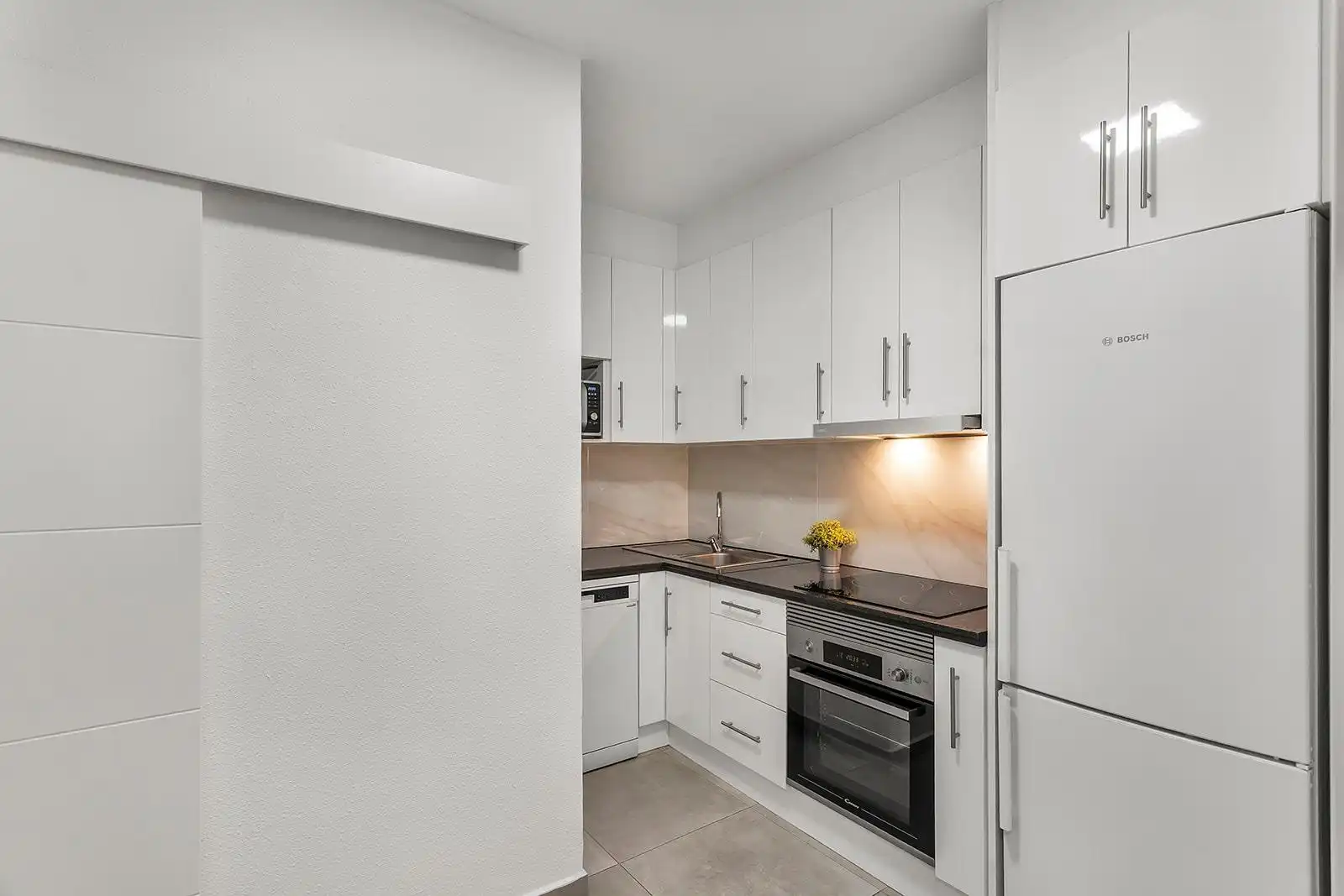 Piso con ascensor en venta en Calle FINLANDIA, imagen 13