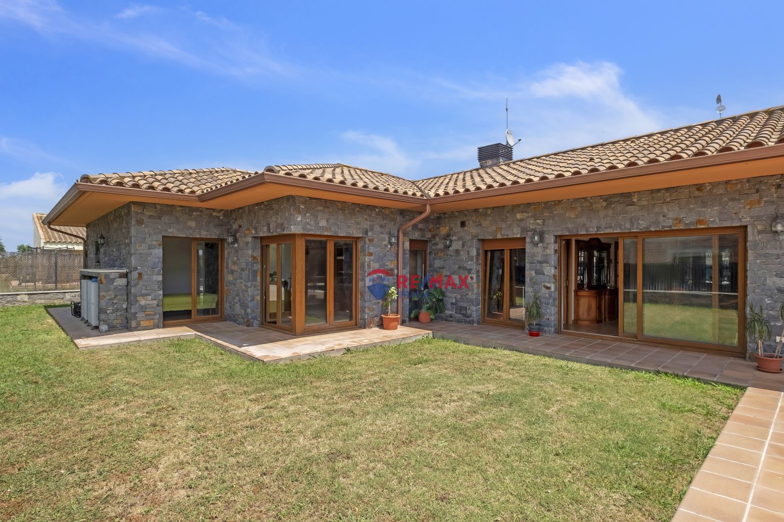 Jardí de Casa o xalet en venda en Castelló d'Empúries amb Aire condicionat, Calefacció i Jardí privat