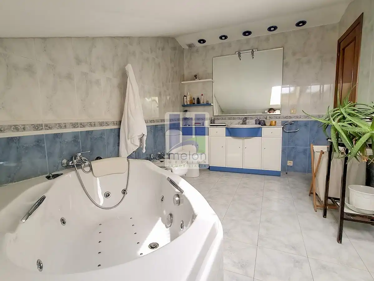Chalet en venta en QUINTANADUEÑAS, imagen 7