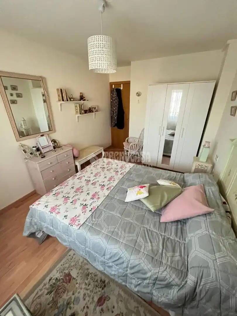 Habitación de Piso en venta en Barcelona con Balcón