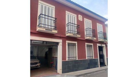 Casa en venta en Herencia