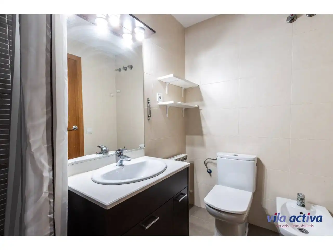 Baño de Piso en venta en Terrassa con Calefacción y Parquet