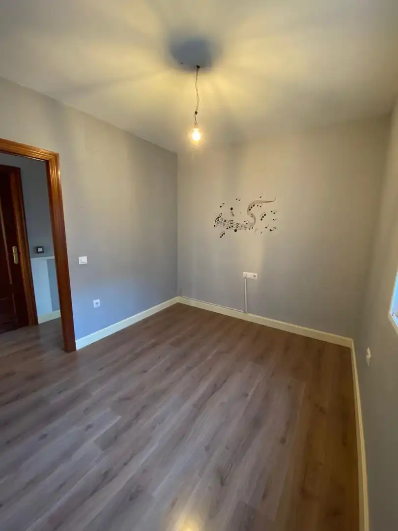 Habitación de Piso en venta en Guarromán con Calefacción