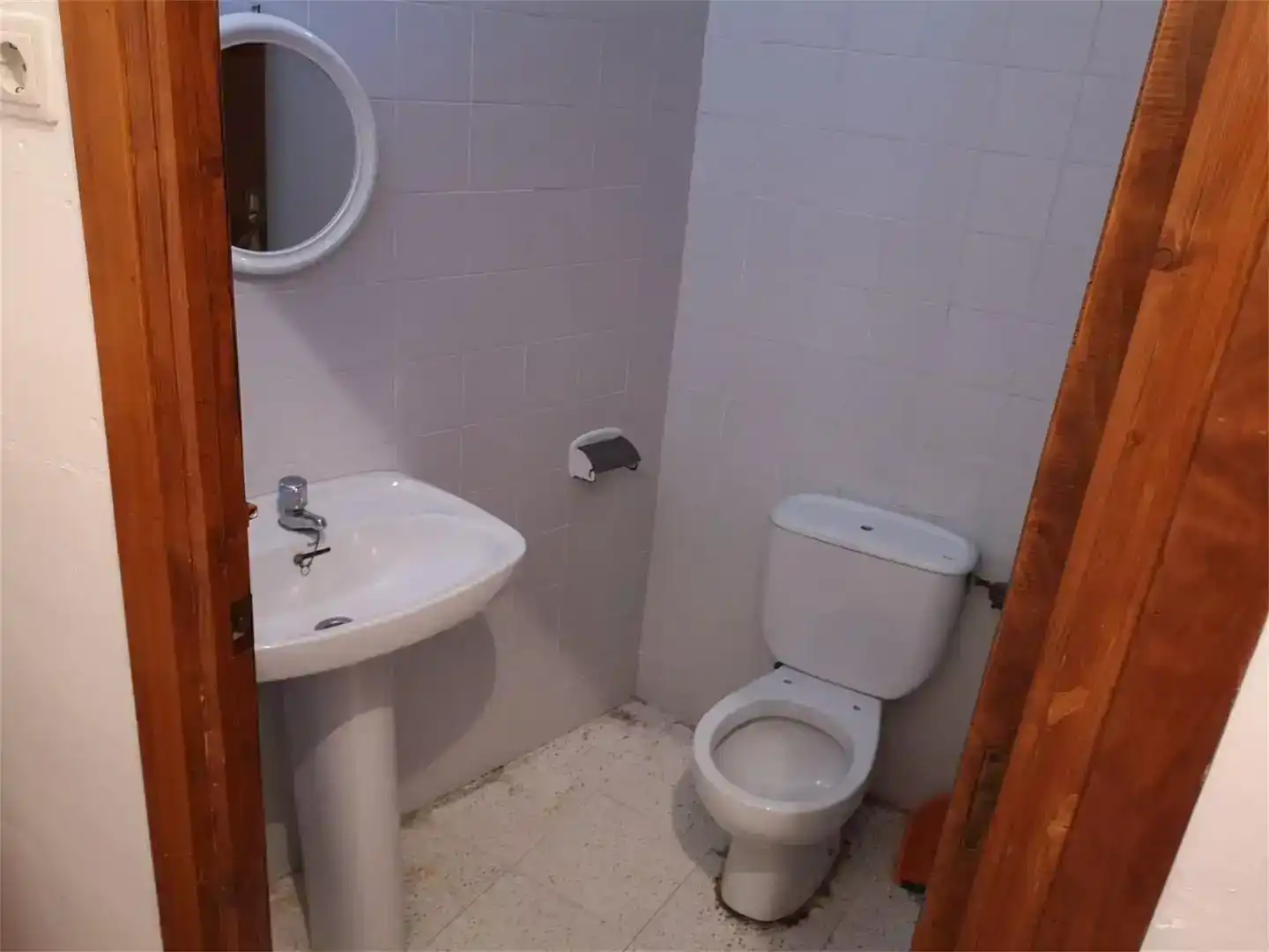 Bathroom of Detached homes for sale in Baza, Granada