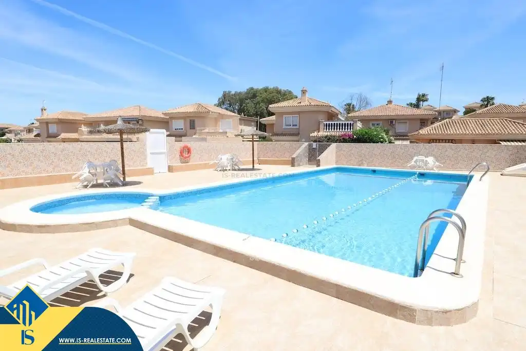Detached house with pool for sale in Los Balcones - Los Altos, imagen 24
