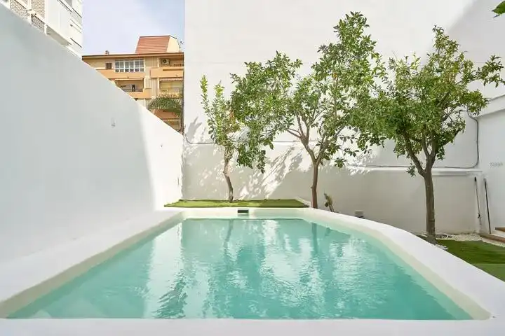 Casa adosada en venda a Paseo Marítimo de Poniente, 41, Poniente - Faro