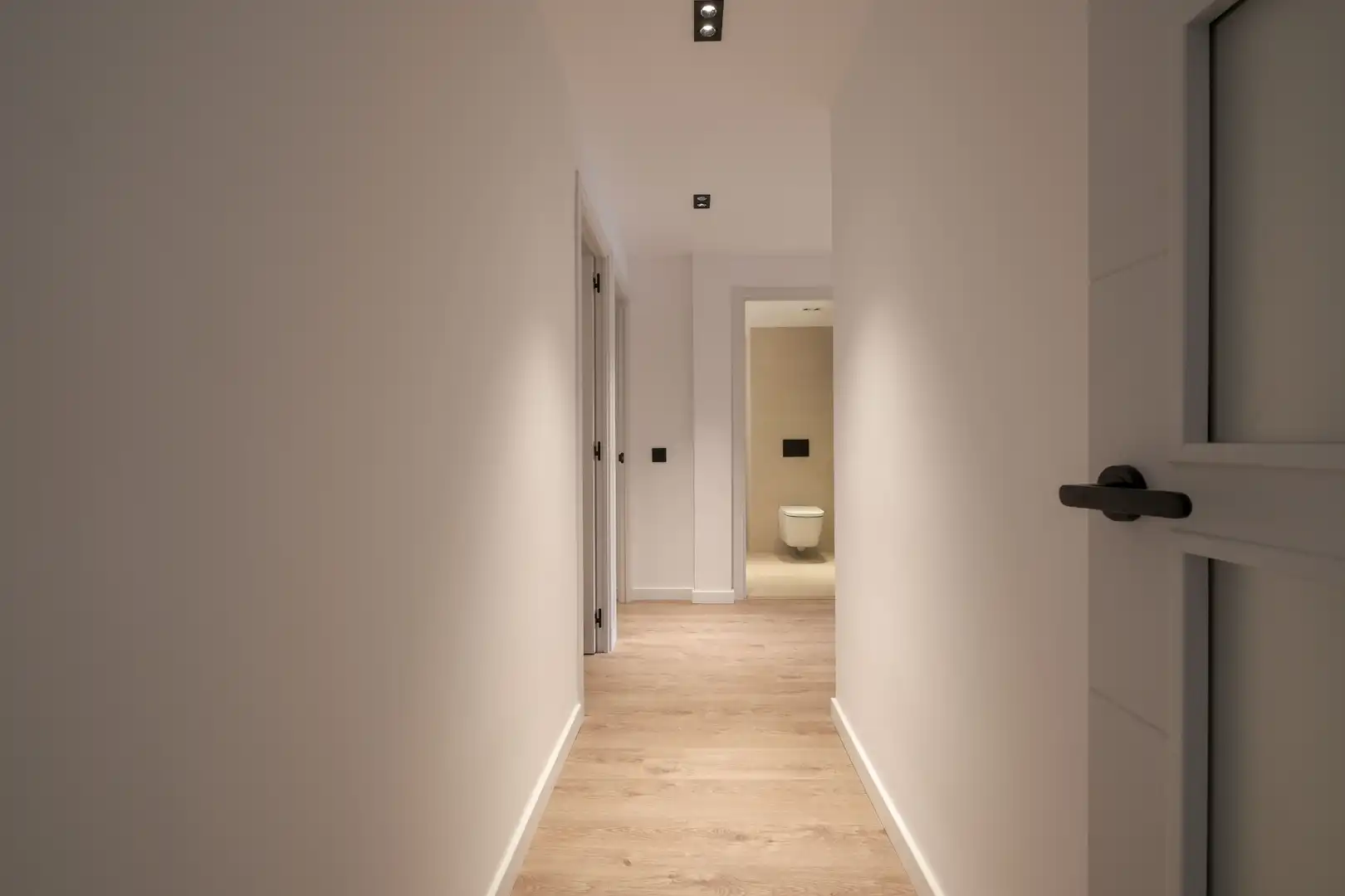 Flat for sale in Lleida  with Air Conditioner, Heating and Furnished