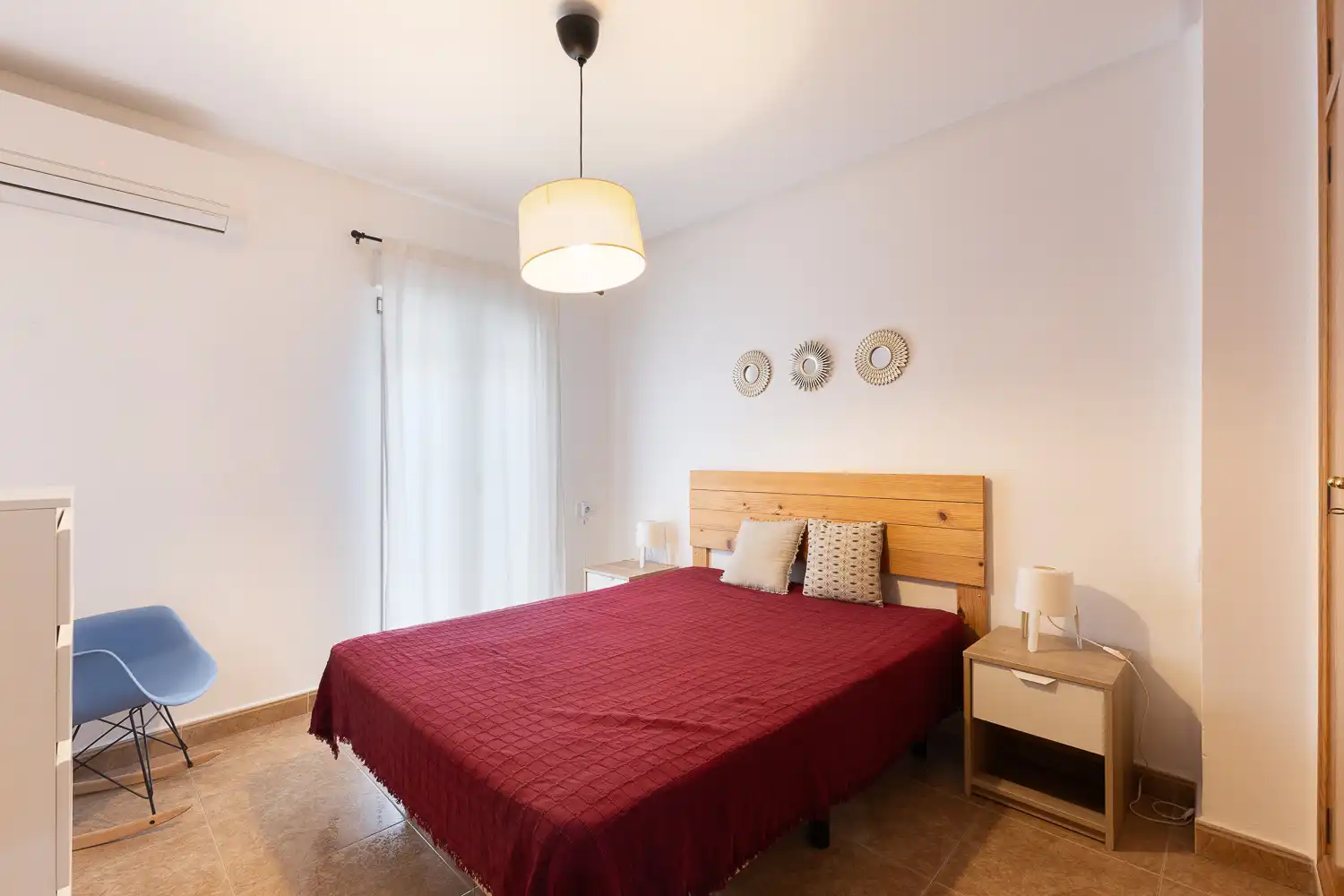 Bedroom of Flat for rent in Valencia  with Air Conditioner, Heating and Furnished