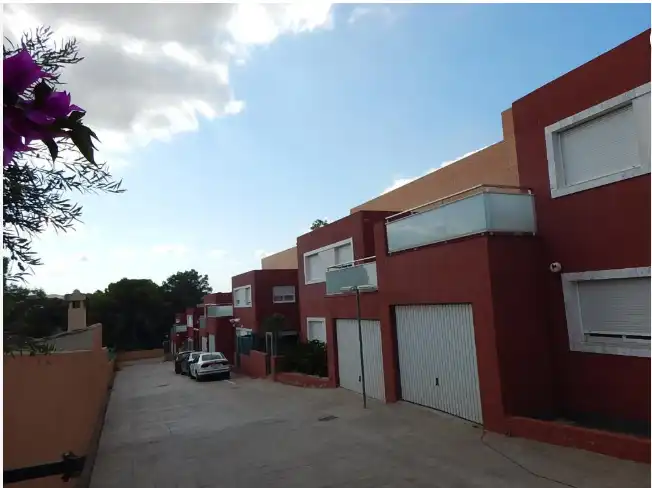 Exterior view of Detached homes for sale in Chiva  with Private garden, Terrace and Swimming Pool