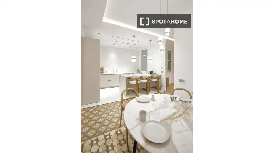 Flat with terrace to rent in Eixample, imagen 4