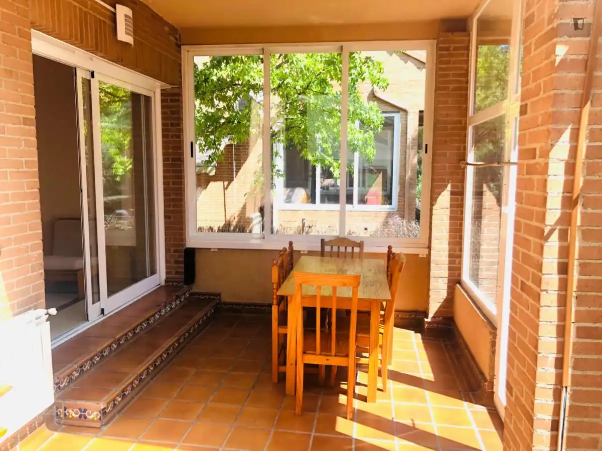 Zimmer in Villanueva de la Cañada ciudad