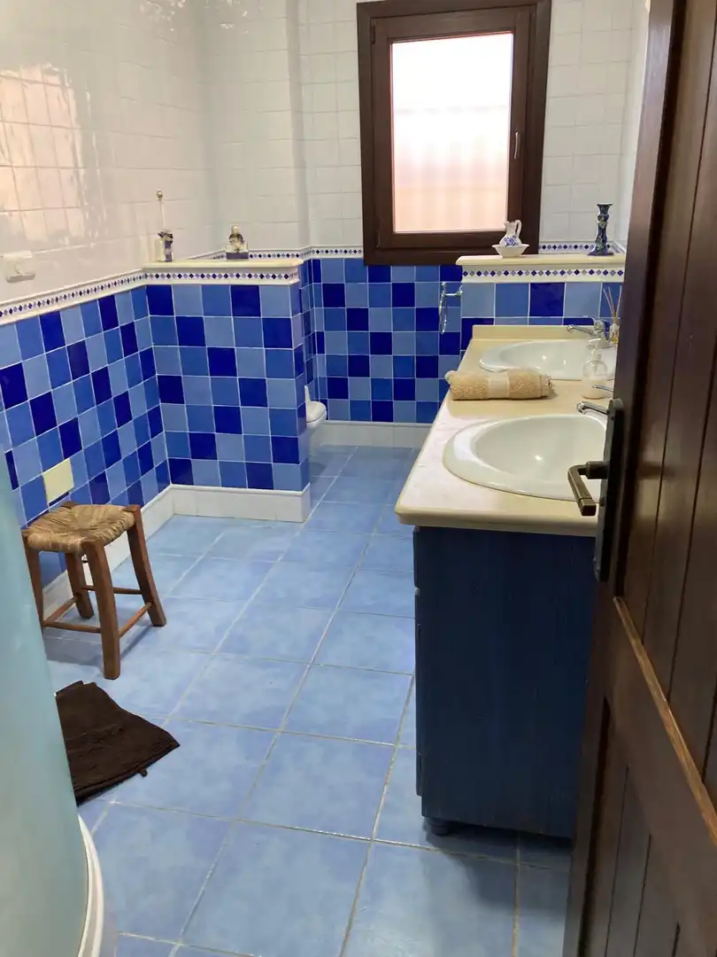 Baño de Casa o chalet en venta en Fuengirola con Aire acondicionado, Jardín privado y Parquet