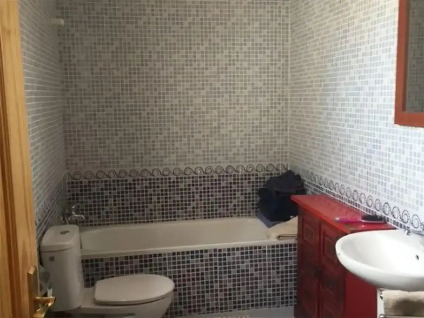 Bany de Casa o xalet en venda en Los Navalucillos