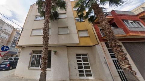 PISO EN AMPOSTA