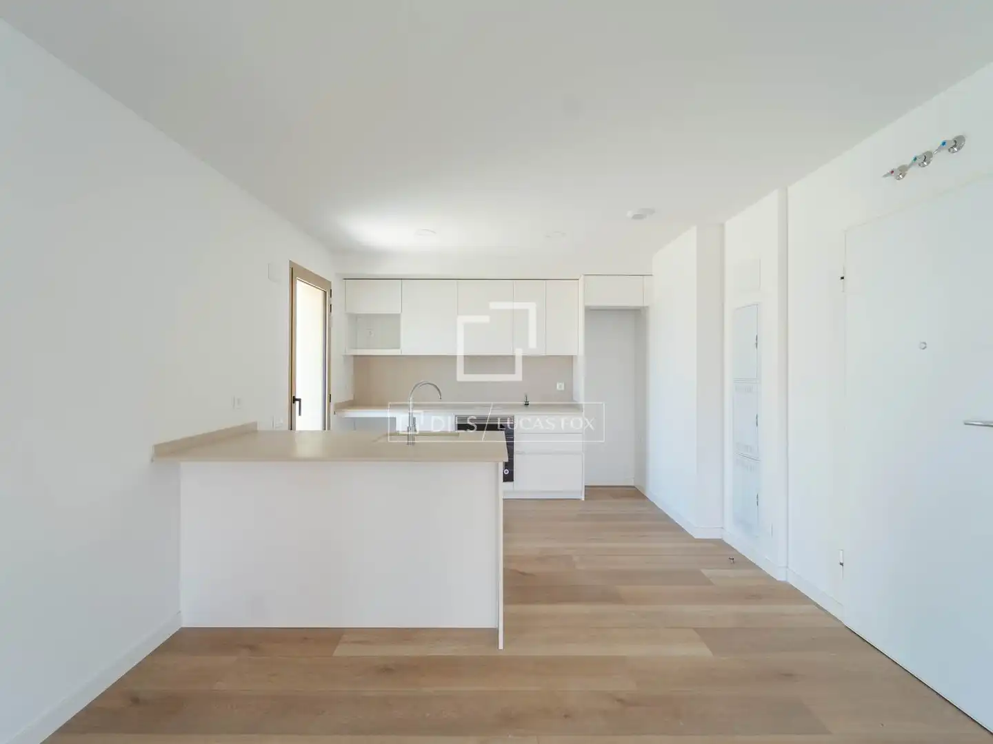 Kitchen of Flat for sale in El Puig de Santa Maria  with Air Conditioner, Terrace and Storage room