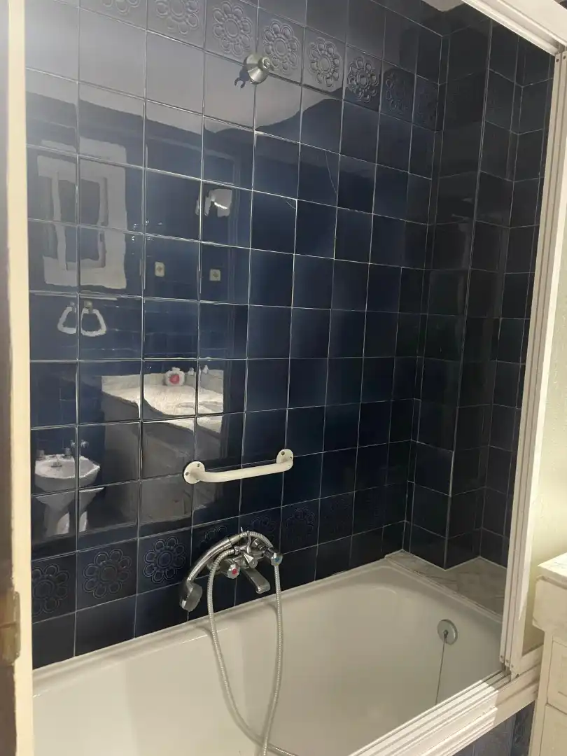 Badezimmer von Wohnung zum Verkauf in Barcelona mit Heizung