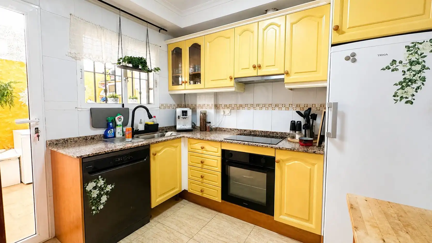 Cocina de Finca rústica en venta en Orihuela con Terraza y Amueblado