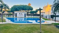 Piscina de Apartament en venda en Chiclana de la Frontera amb Jardí privat, Terrassa i Piscina comunitària