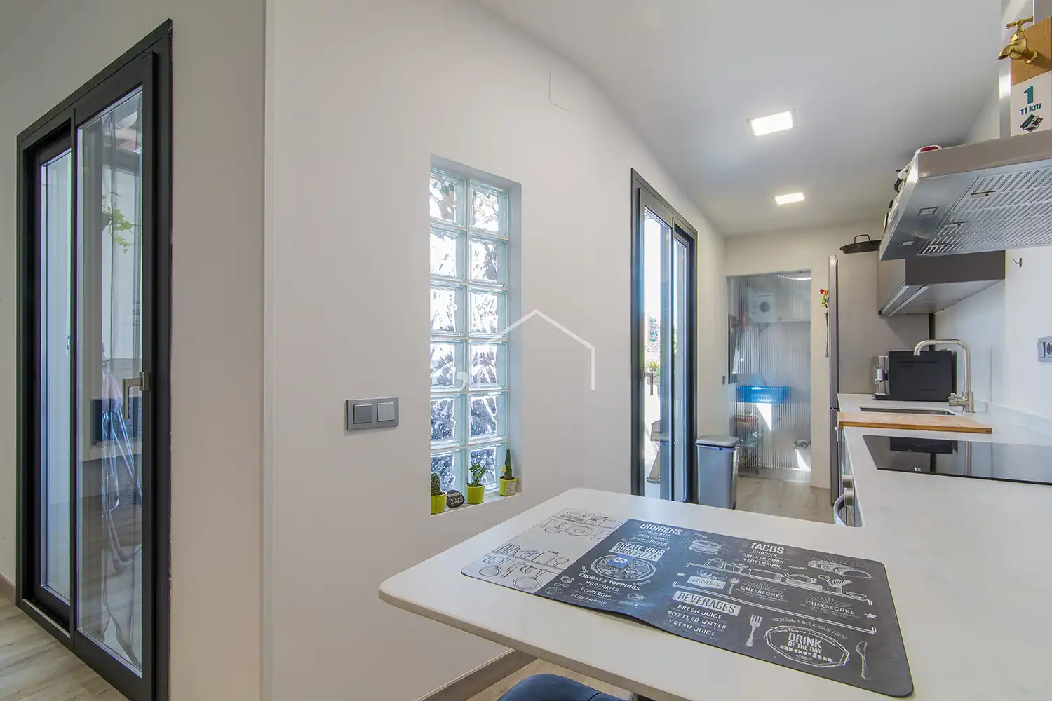 Balcony of Flat for sale in Badalona  with Heating, Parquet flooring and Furnished