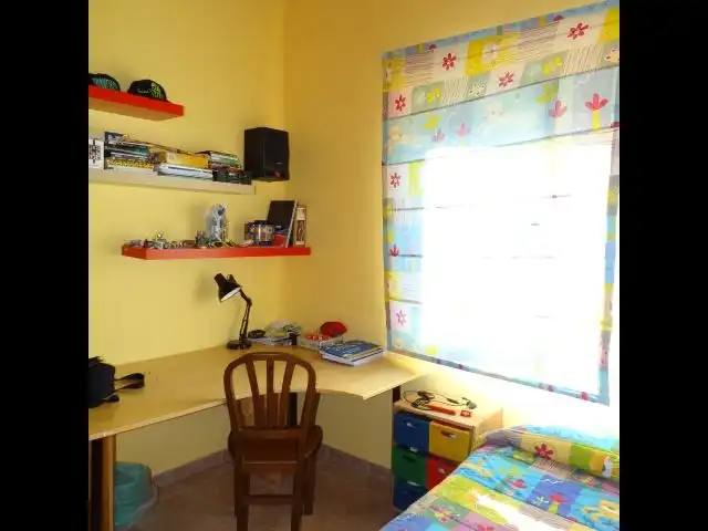 Schlafzimmer von Haus oder Chalet zum Verkauf in Alhaurín de la Torre mit Klimaanlage, Privatgarten und Terrasse