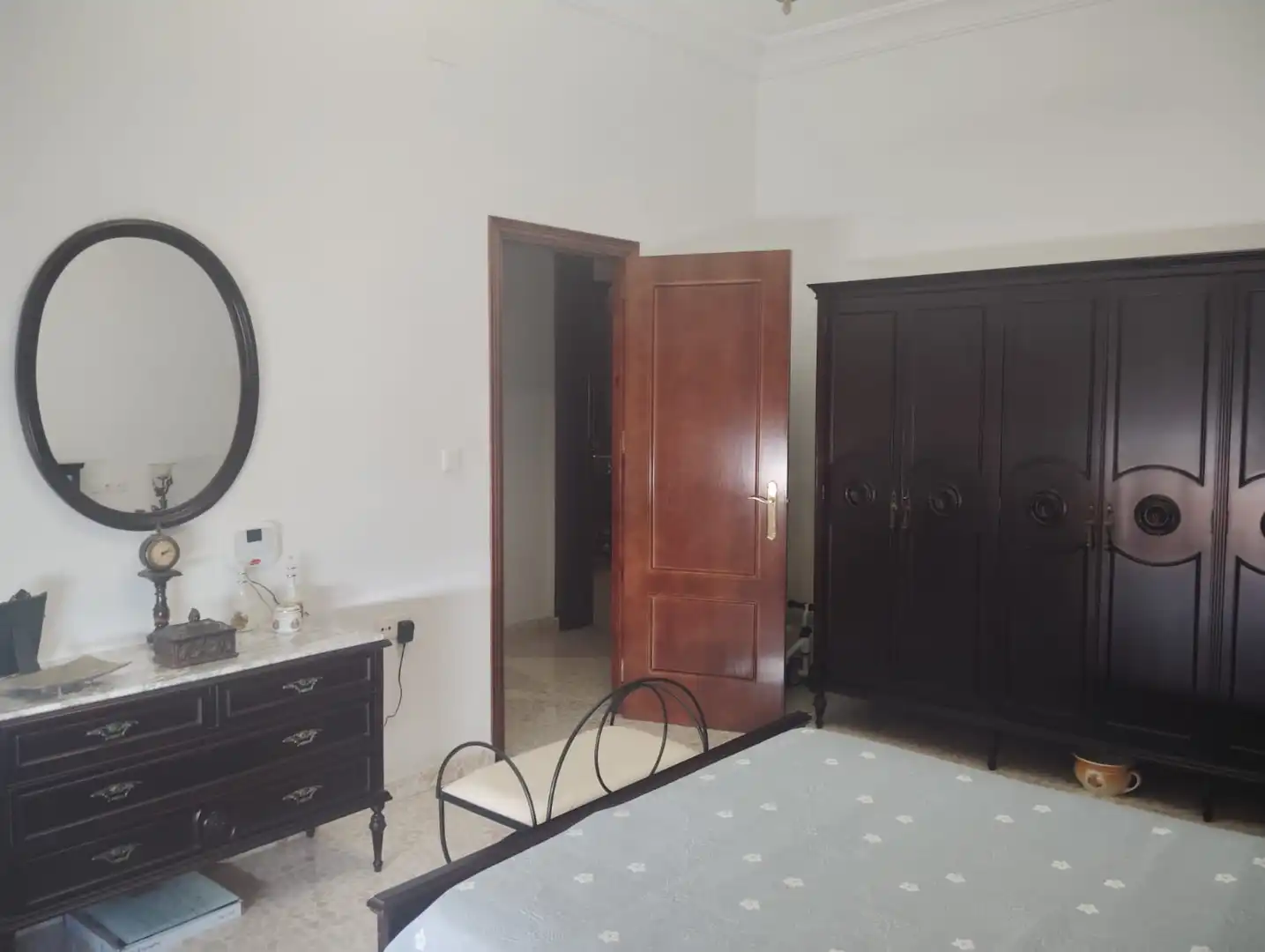 Dormitori de Casa o xalet en venda en Brenes amb Aire condicionat, Jardí privat i Piscina