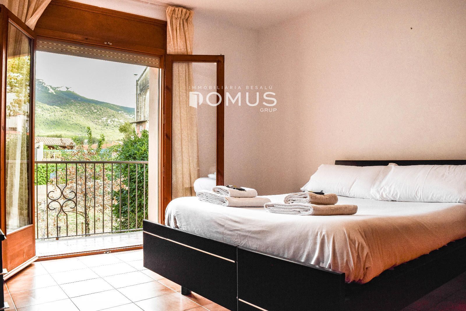 Bedroom of House or chalet to rent in Tortellà  with Heating, Terrace and Storage room