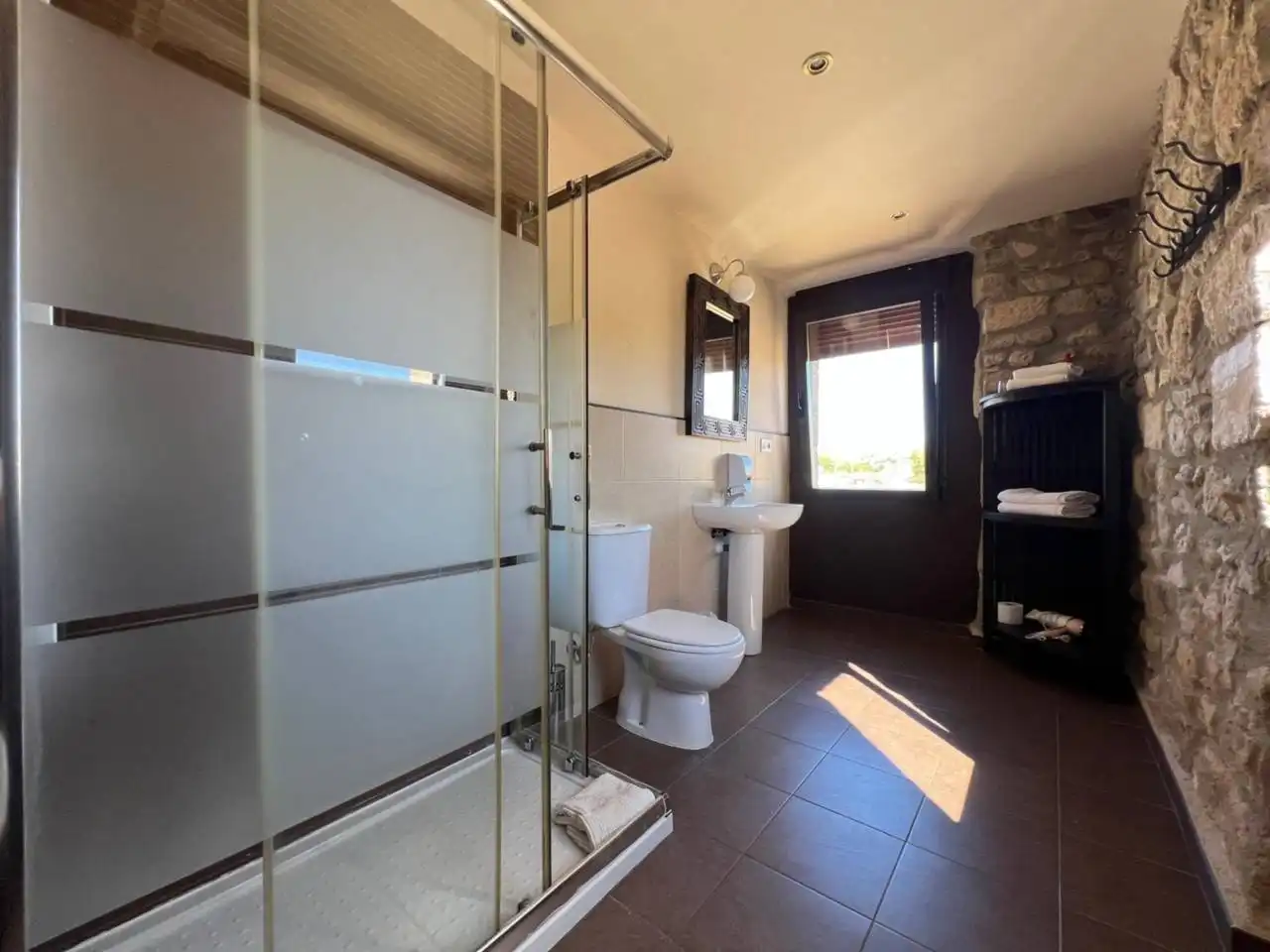 Bathroom of Buildings for sale in Tardajos