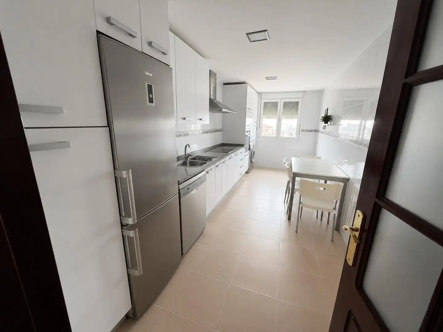 Cocina de Piso de alquiler en San Fernando con Aire acondicionado y Calefacción