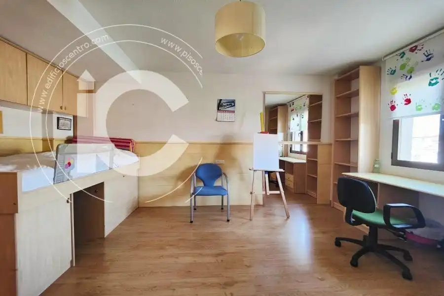 Habitación de Casa o chalet de alquiler en Huétor Vega con Aire acondicionado y Jardín privado