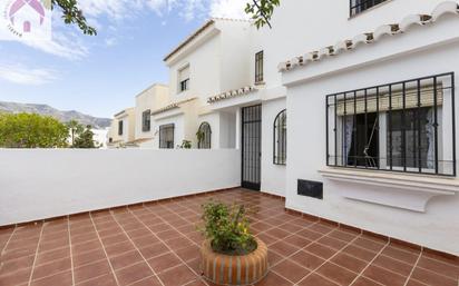 Exterior view of Single-family semi-detached for sale in Almuñécar  with Private garden, Parquet flooring and Terrace