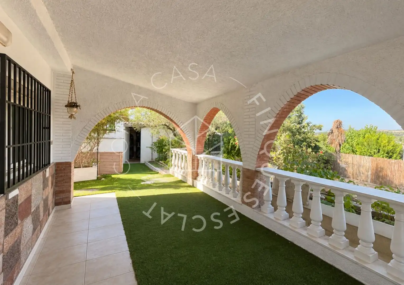 Terrassa de Casa o xalet en venda en Gelida amb Aire condicionat, Calefacció i Jardí privat