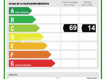 Pis amb balcó en venda a Barrio de Salamanca