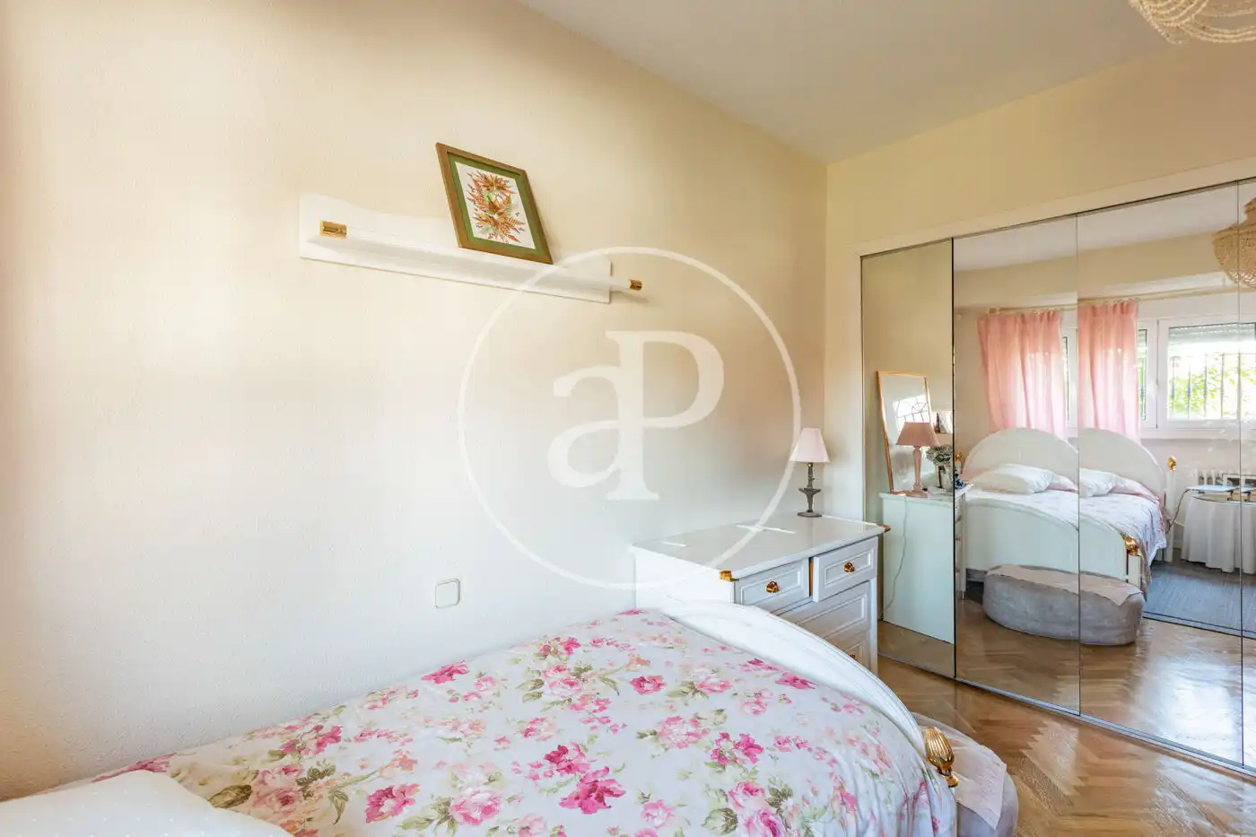 Bedroom of Detached homes for sale in Madrid  with Air Conditioner, Heating and Private garden