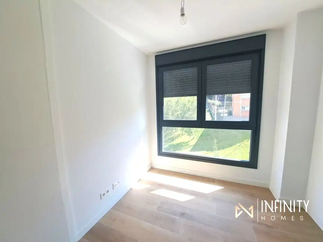 Schlafzimmer von Wohnung zur Miete in Barakaldo  mit Heizung, Terrasse und Abstellraum