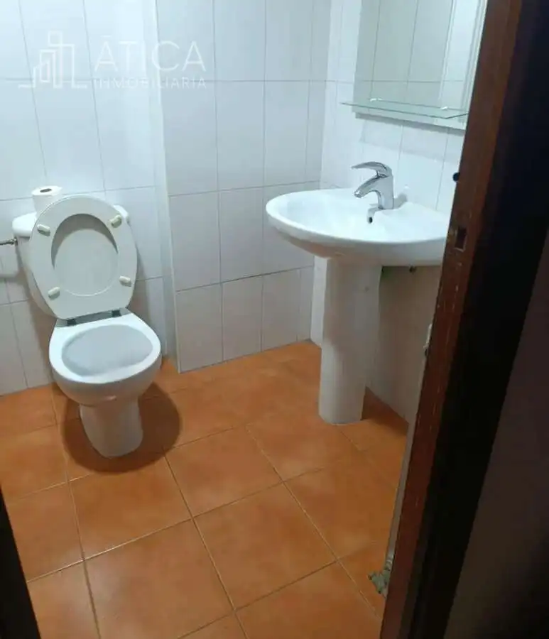 Badezimmer von Wohnung zur Miete in Salamanca mit Heizung, Terrasse und Möbliert