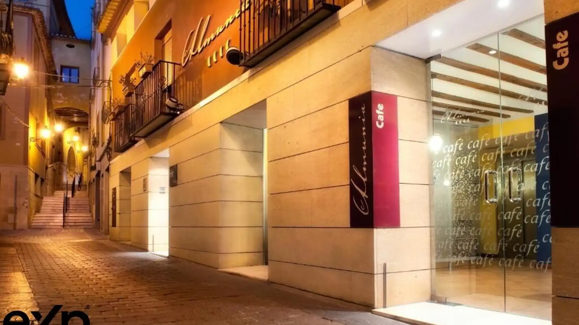 Vista exterior de Edifici en venda en Caravaca de la Cruz