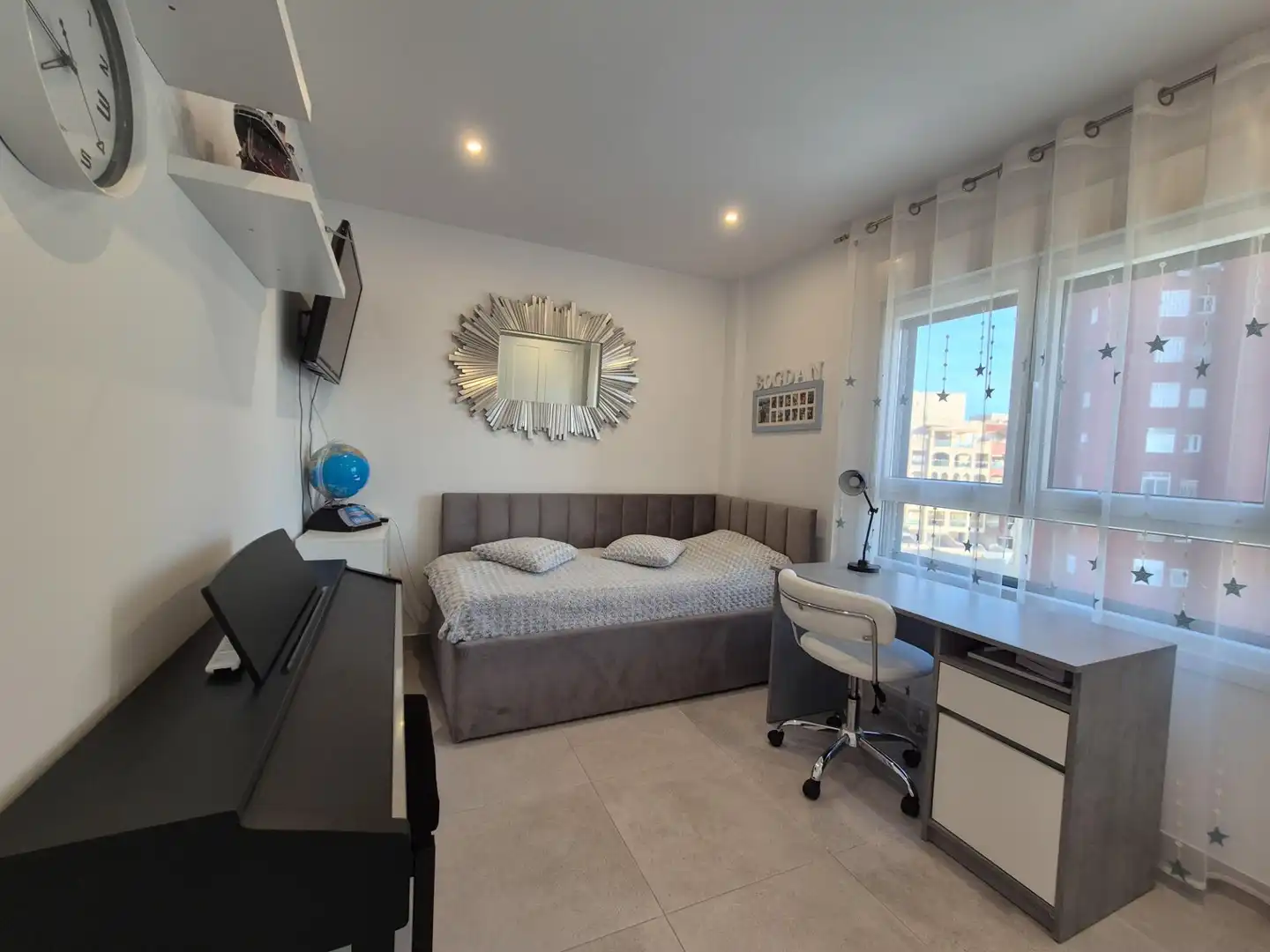 Habitación de Casa adosada en venta en El Ejido con Aire acondicionado, Jardín privado y Terraza